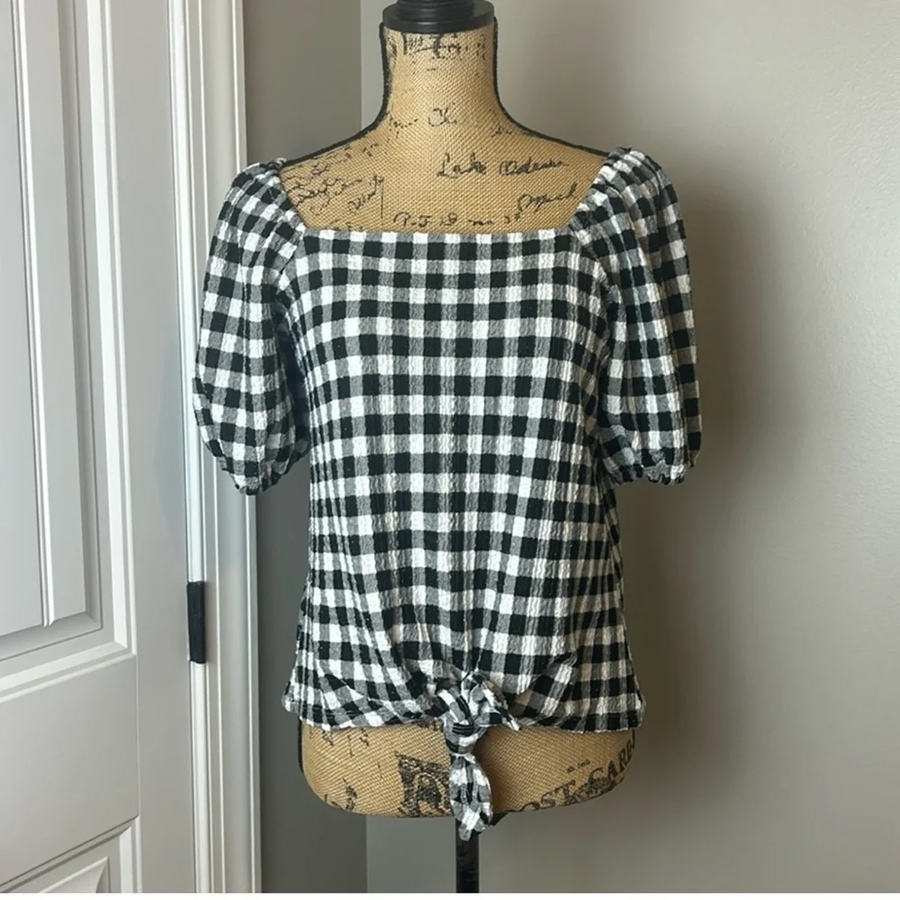 LOFT Black and White Gingham Top small